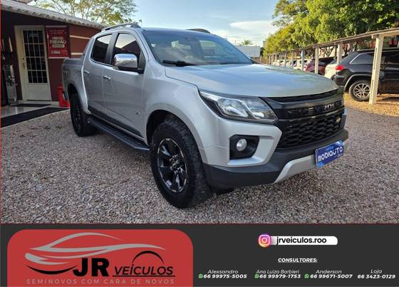 CHEVROLET S10 2.8 16V TURBO DIESEL HIGH COUNTRY CD 4X4 AUTOMÁTICO